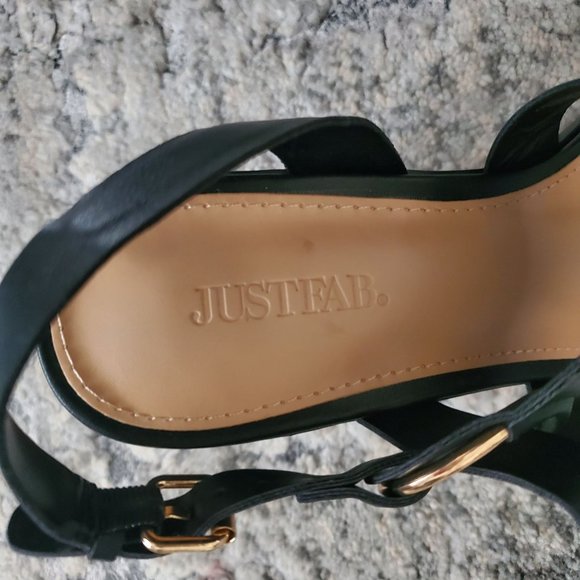 JustFab Women's KAIA Strappy Block Heeled Sandals Black Size 8 NWOT - Picture 16 of 16